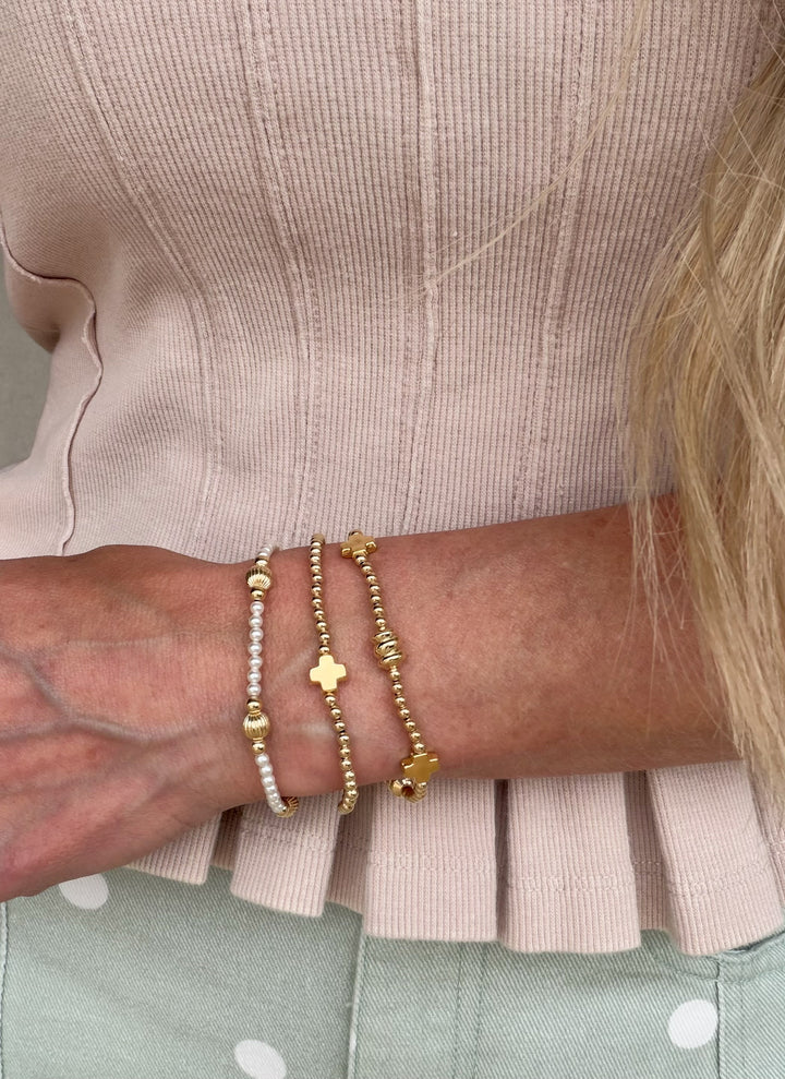 E Newton purpose dignity 6mm pearl bracelet