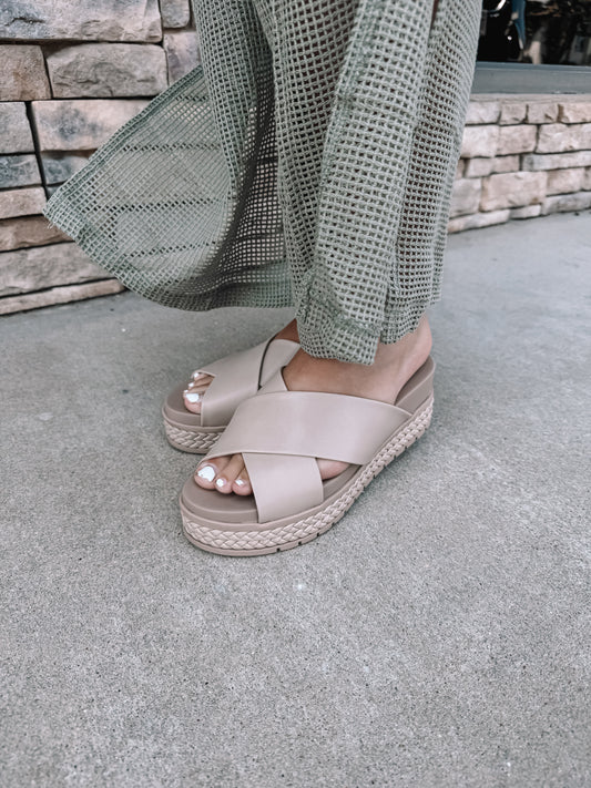 Kornelia Sandal