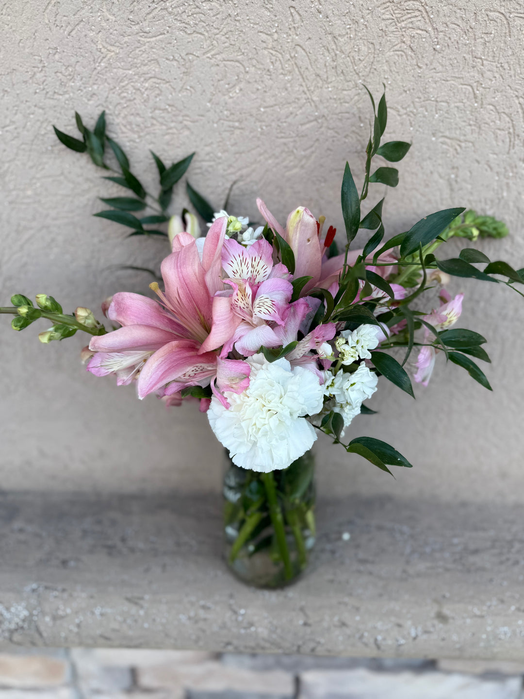 Valentine Mixed Floral Arrangement - Medium