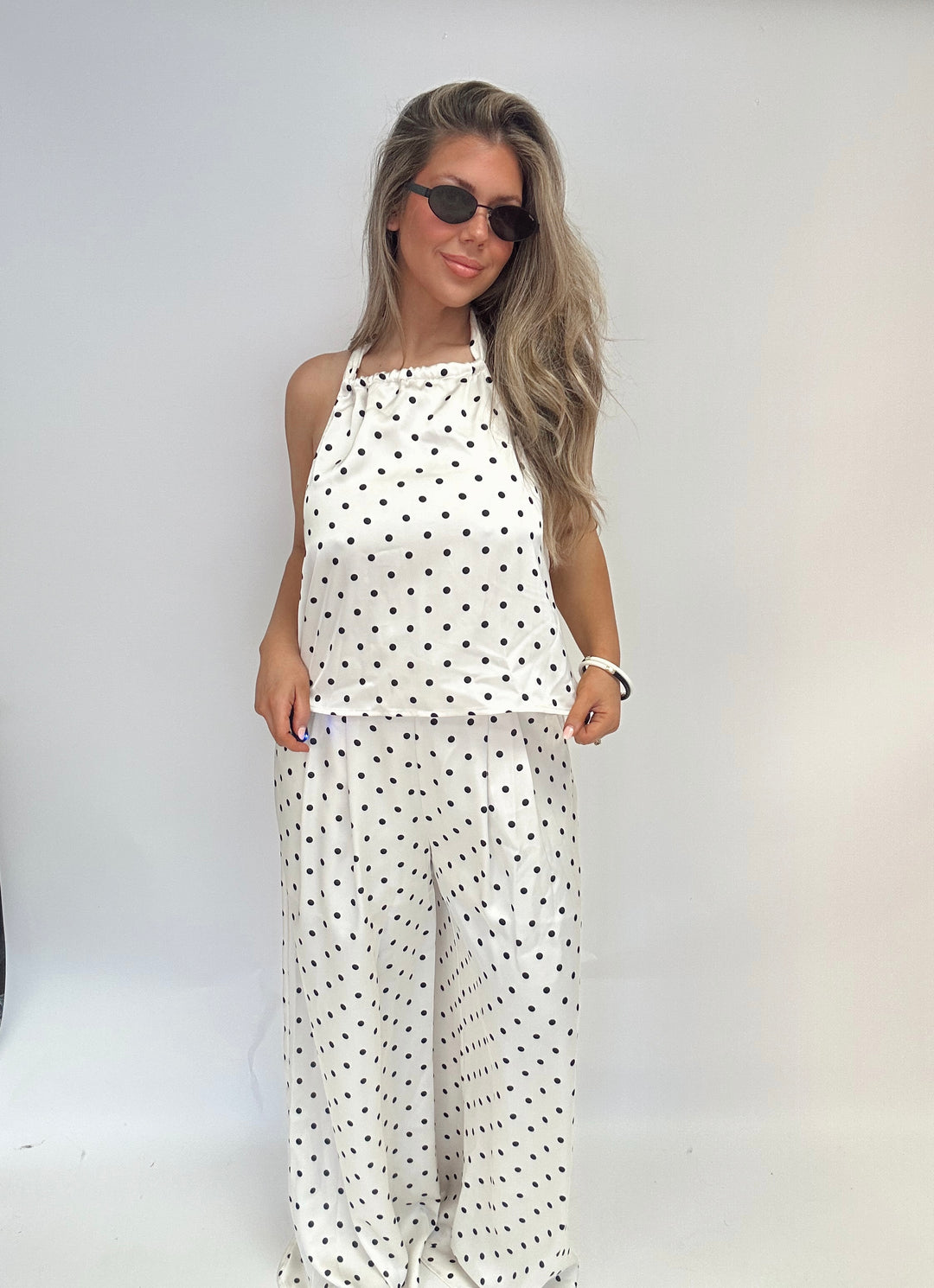 Effortless Elegance Dot Set