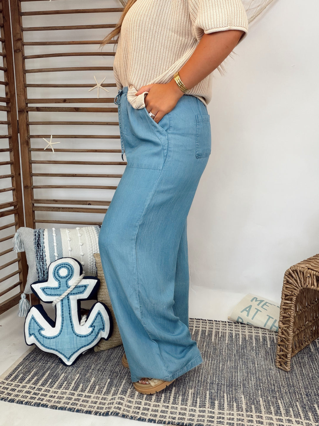 Easy Does It, Cutie Pants