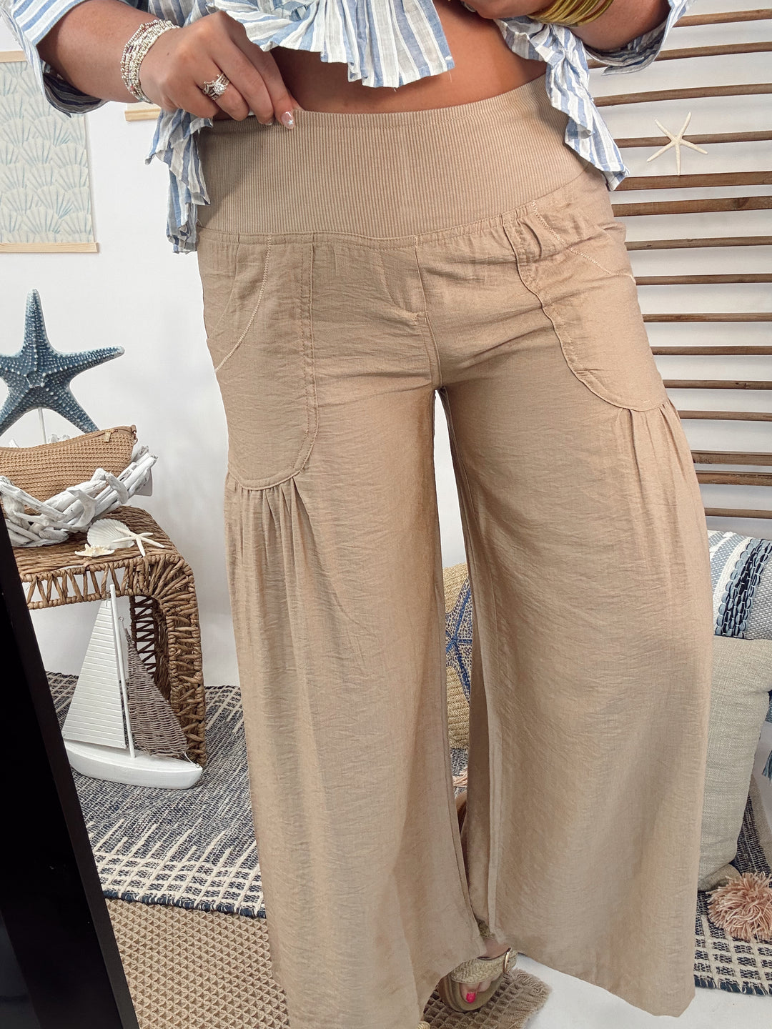 Soft Structure Wide Leg Pants