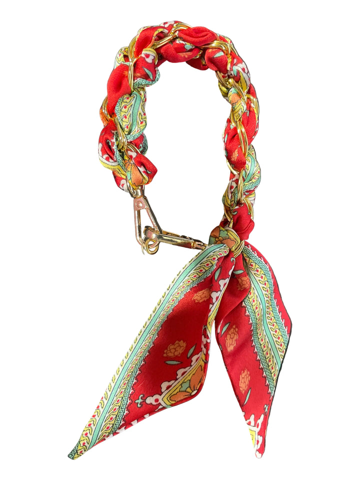 The Luxe Link Phone Chain