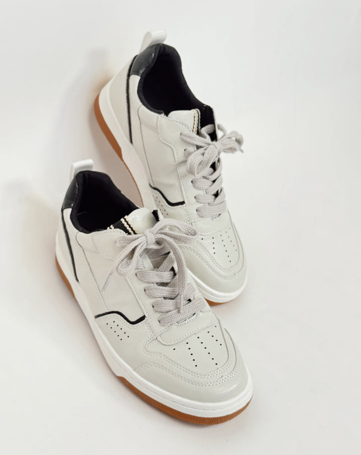 Romi Sneaker