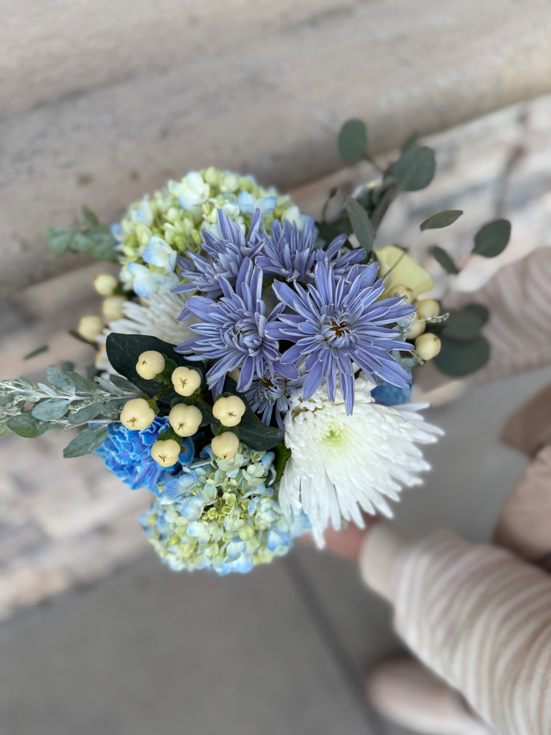 Valentine Mixed Floral Arrangement - Medium