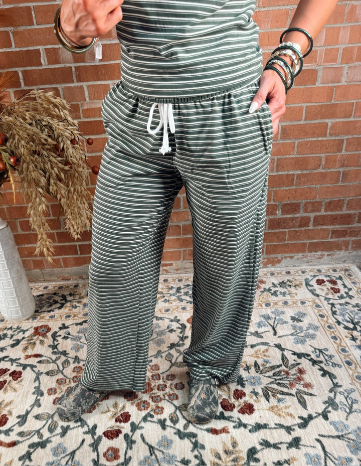 Casually Cute Striped Pant Set - Hunter Green