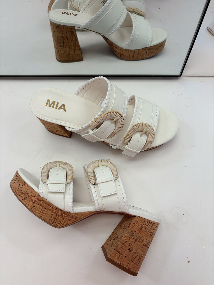 Golden Coast Buckle Slides