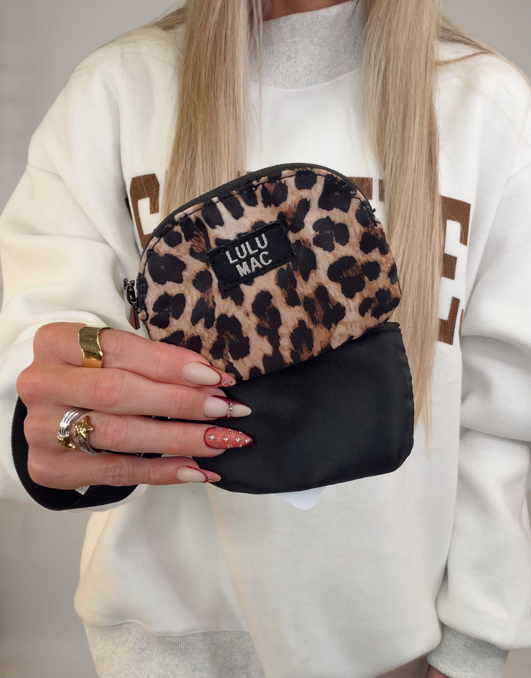 Untamed Mini Zip