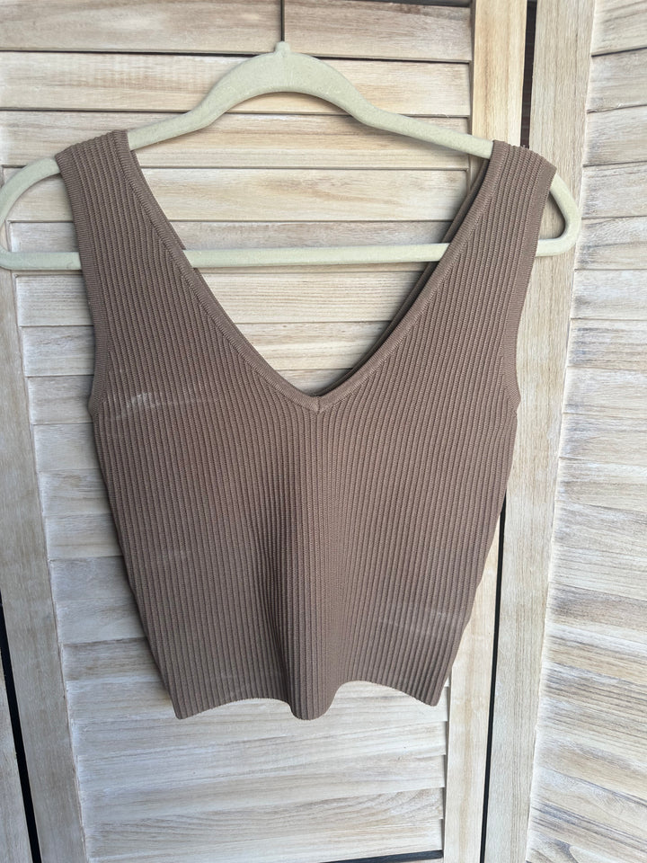 Simple Convo Ribbed Tank
