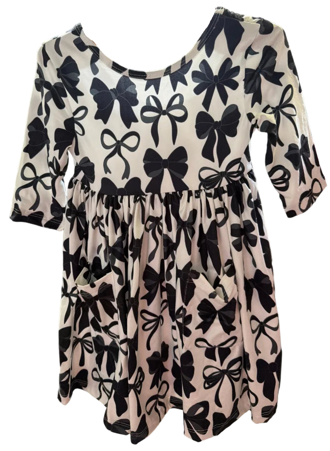 Perfectly tied 3/4 Sleeve Pocket Twirl Dress