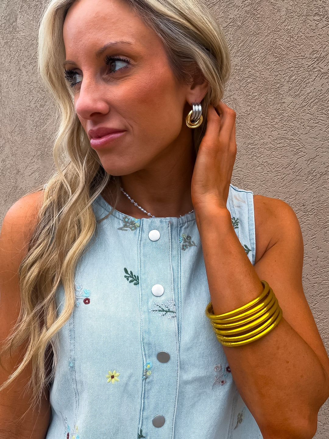Old Money Mixed Metal Earrings