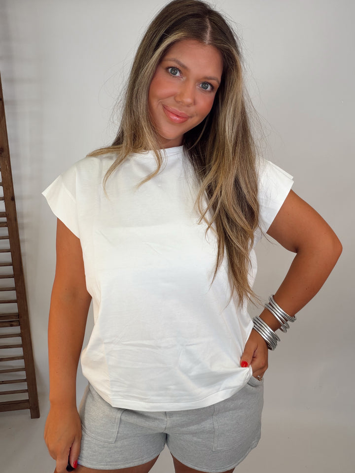 Simple Chic Tee