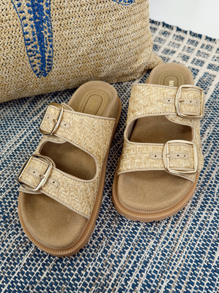 The Wander Easy Sandal