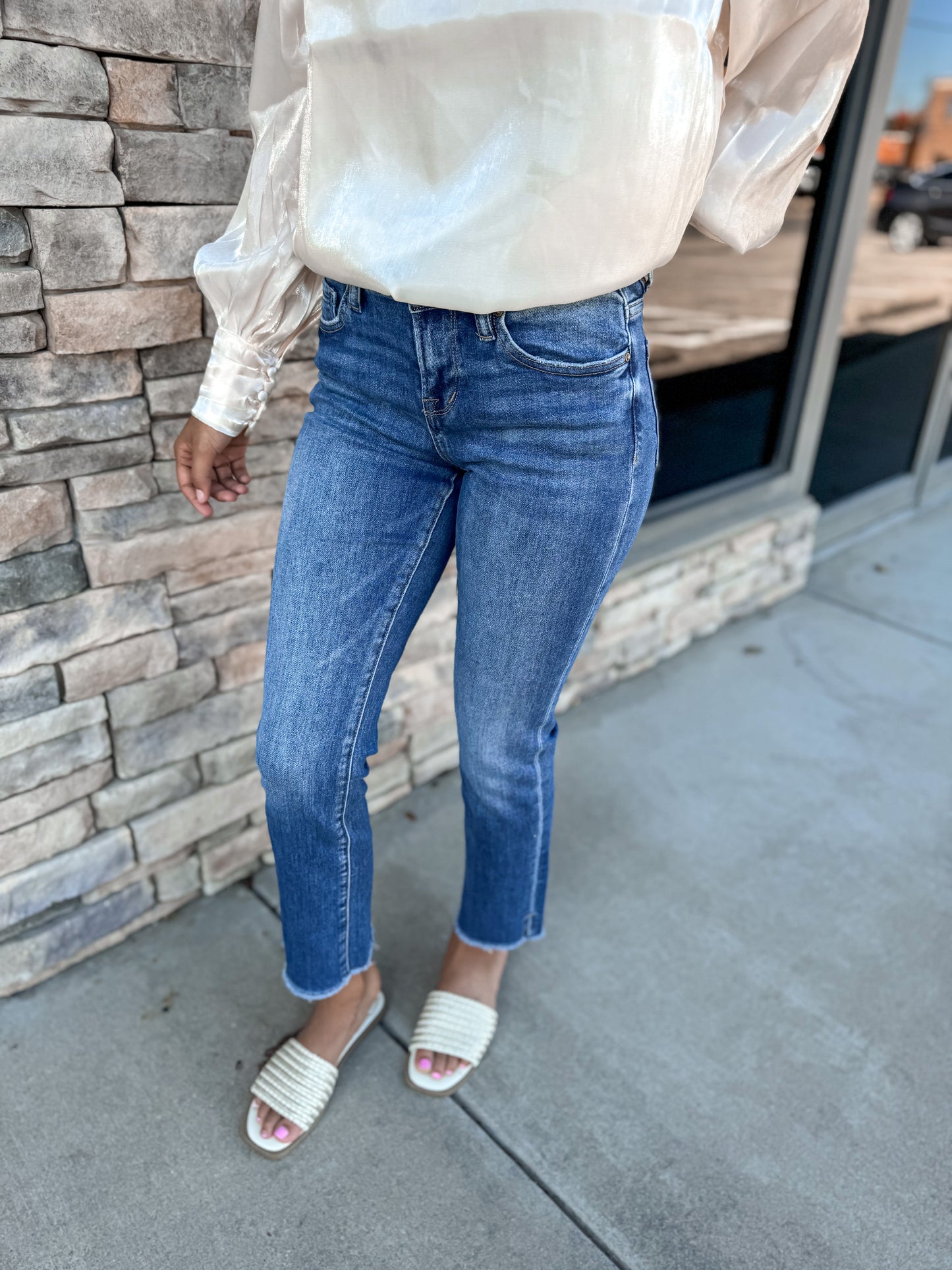 The Steele Mid Rise Crop Jeans