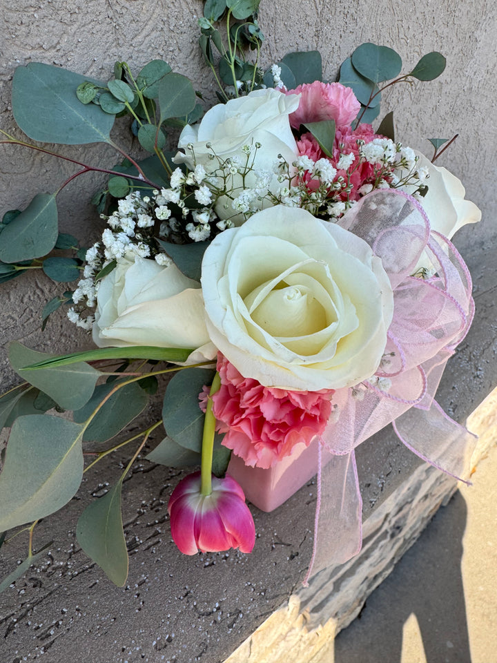 Valentine Mixed Floral Arrangement - Medium