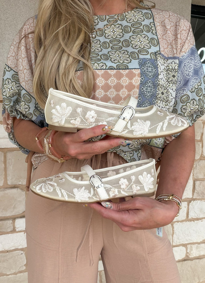 The Lace Garden Flats