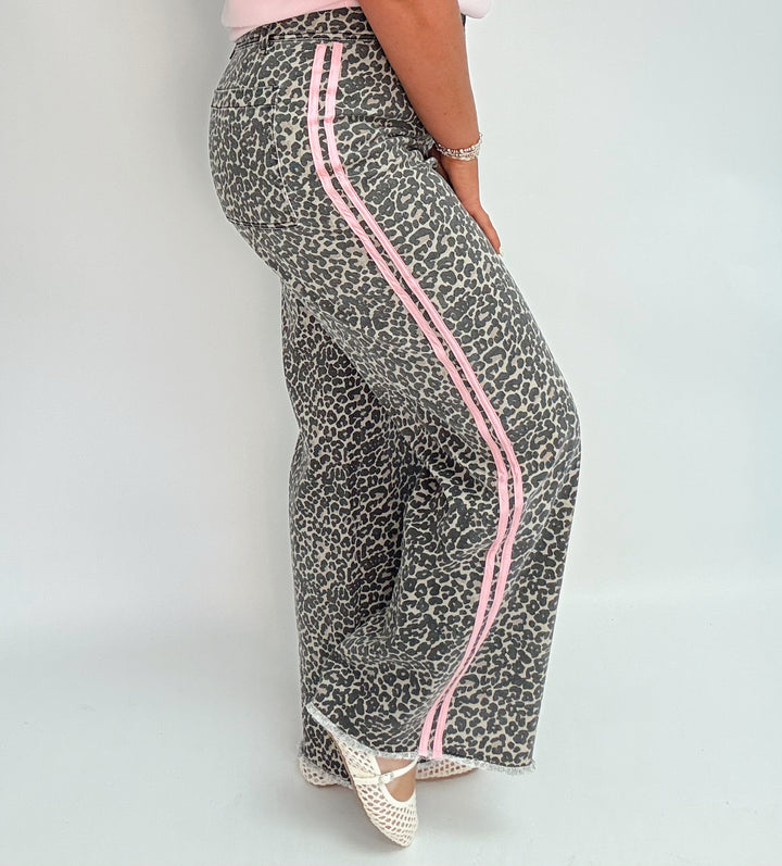 Pretty Savage Leopard Pants