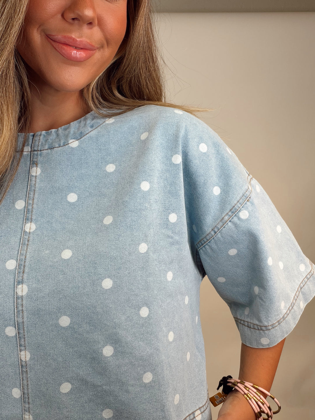 The Throw On Dot Top