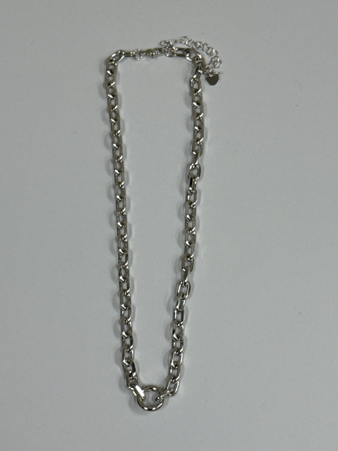 Treasure Jewels Brooke Chain