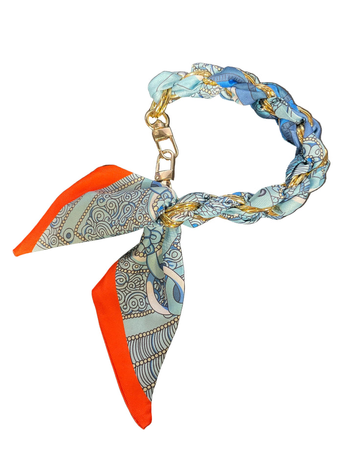 The Luxe Link Phone Chain