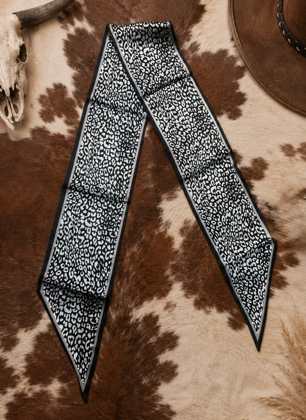 The Finishing Touch Twilly - Black Leopard