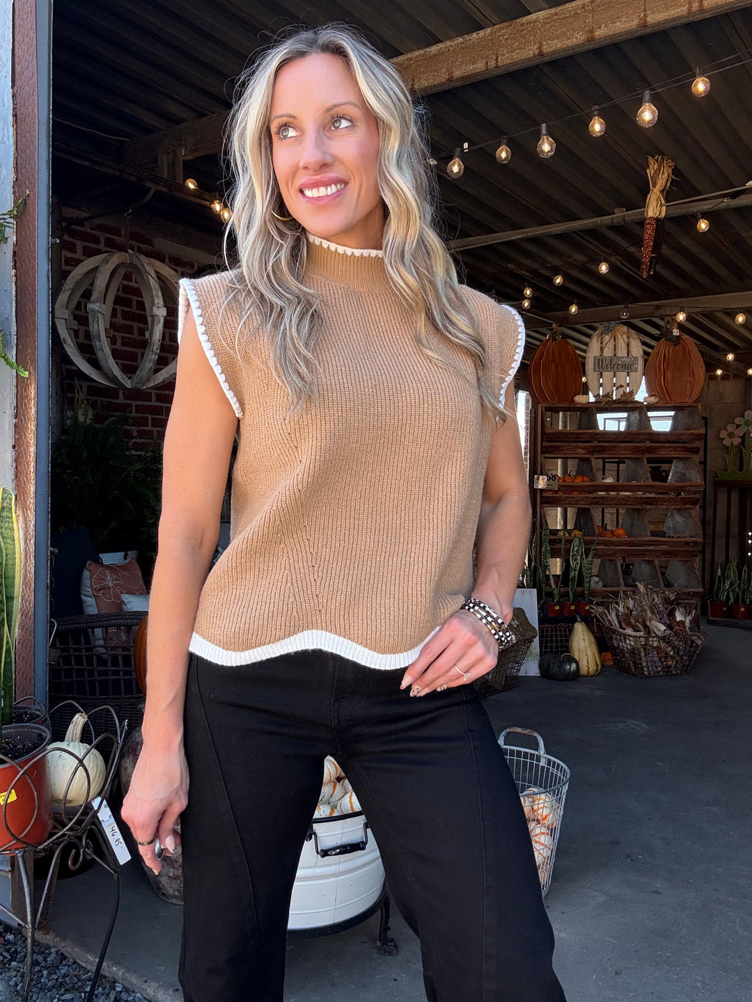 Making Moves Scallop Trim Sweatery