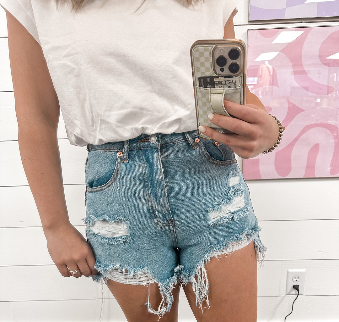 The Erika Frayed Jean Short