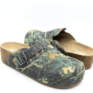 Qwest Platform Clog - Camo