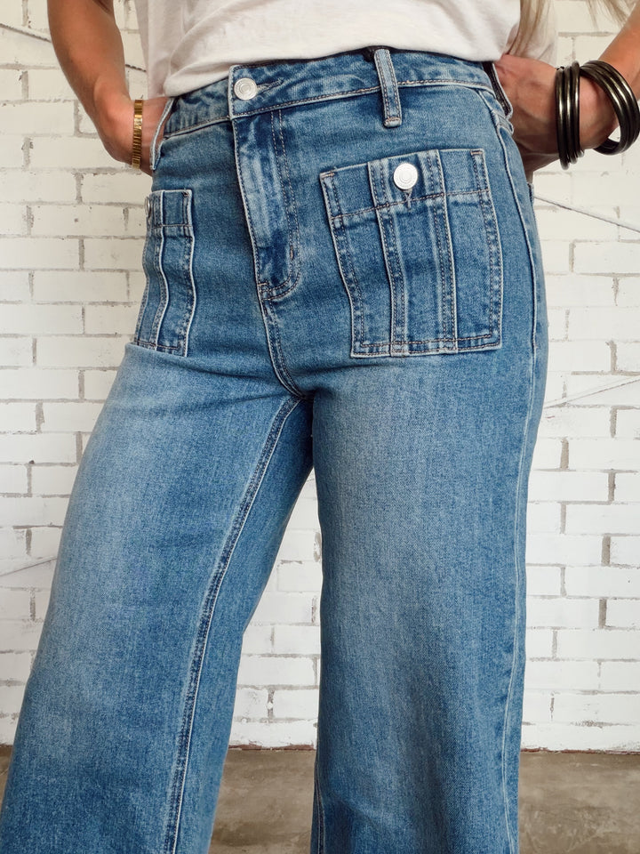 The Pocket Detail Jeans