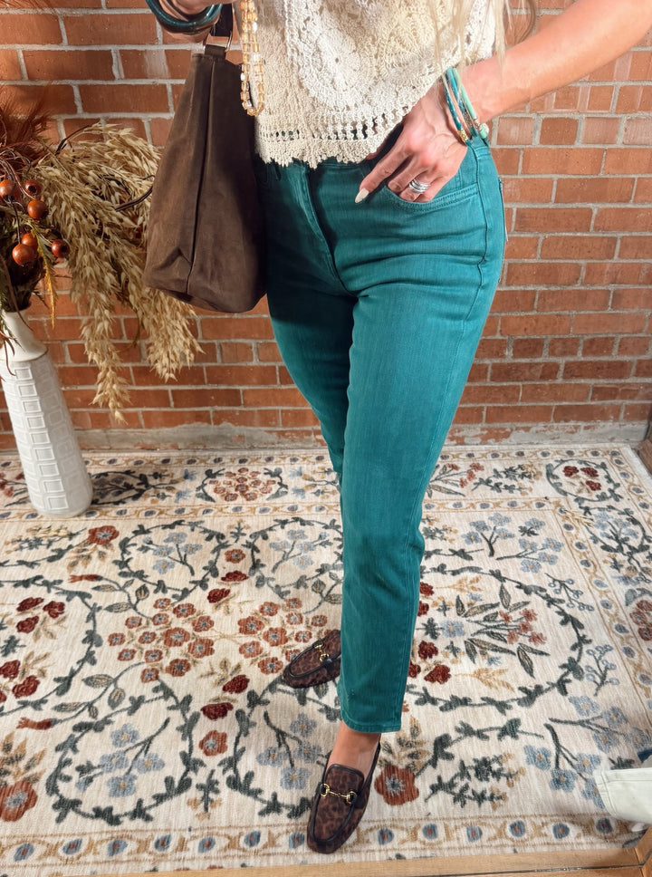 The Jeanne Crop Slim Pant
