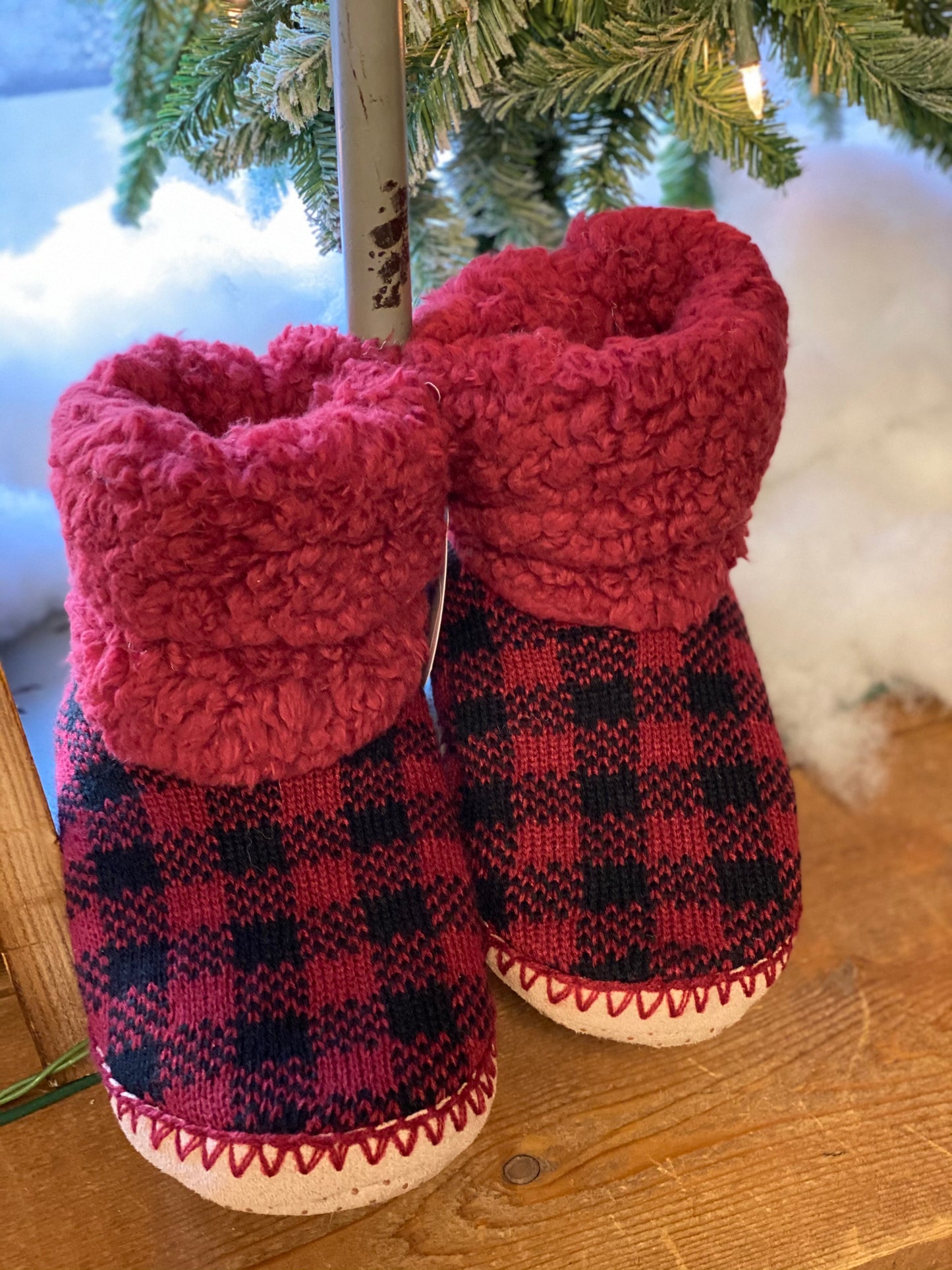 Buffalo Plaid Slippers Red S/M