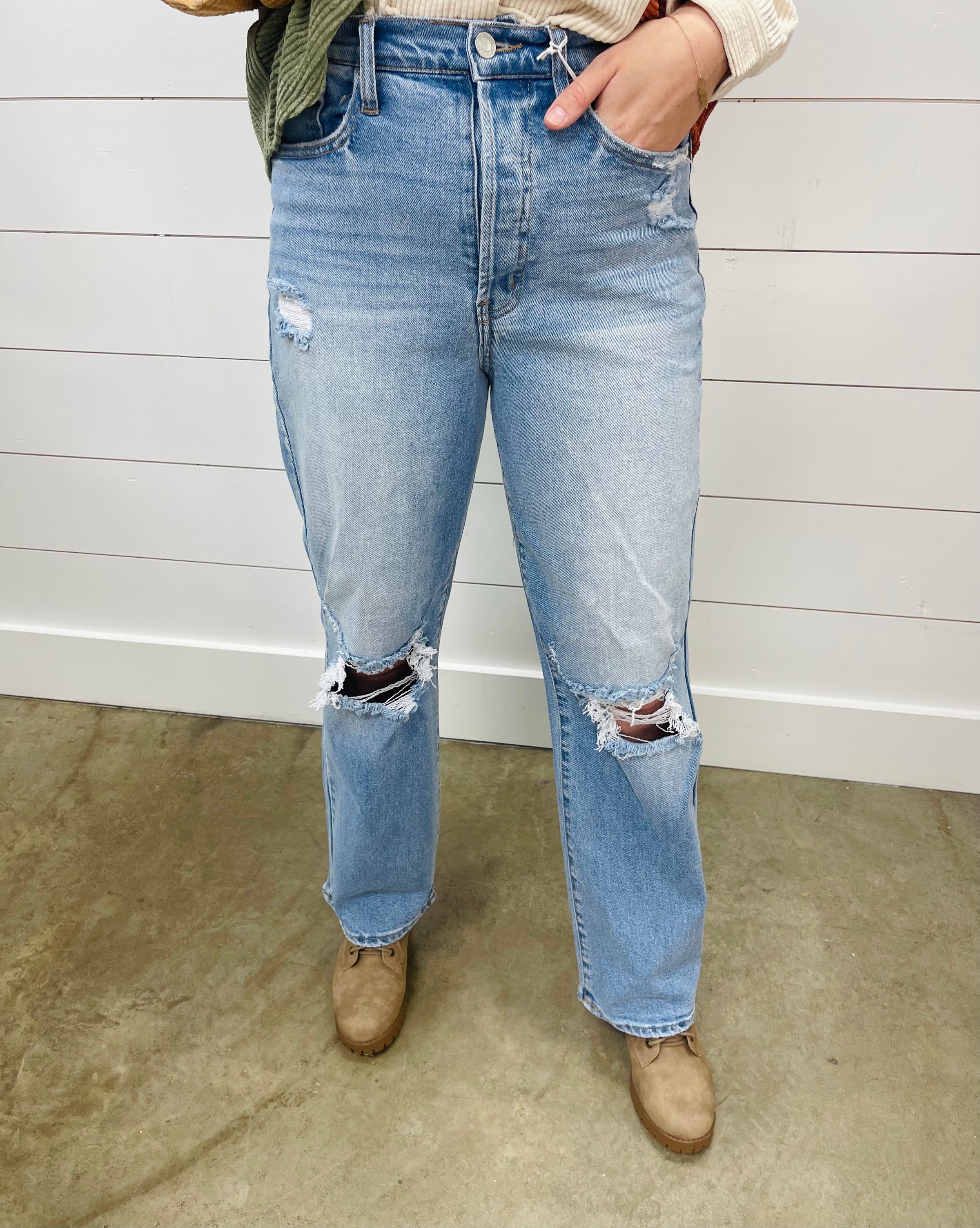 Vigoss Women's Mid Straight Vintage V-Pocket Denim Jeans