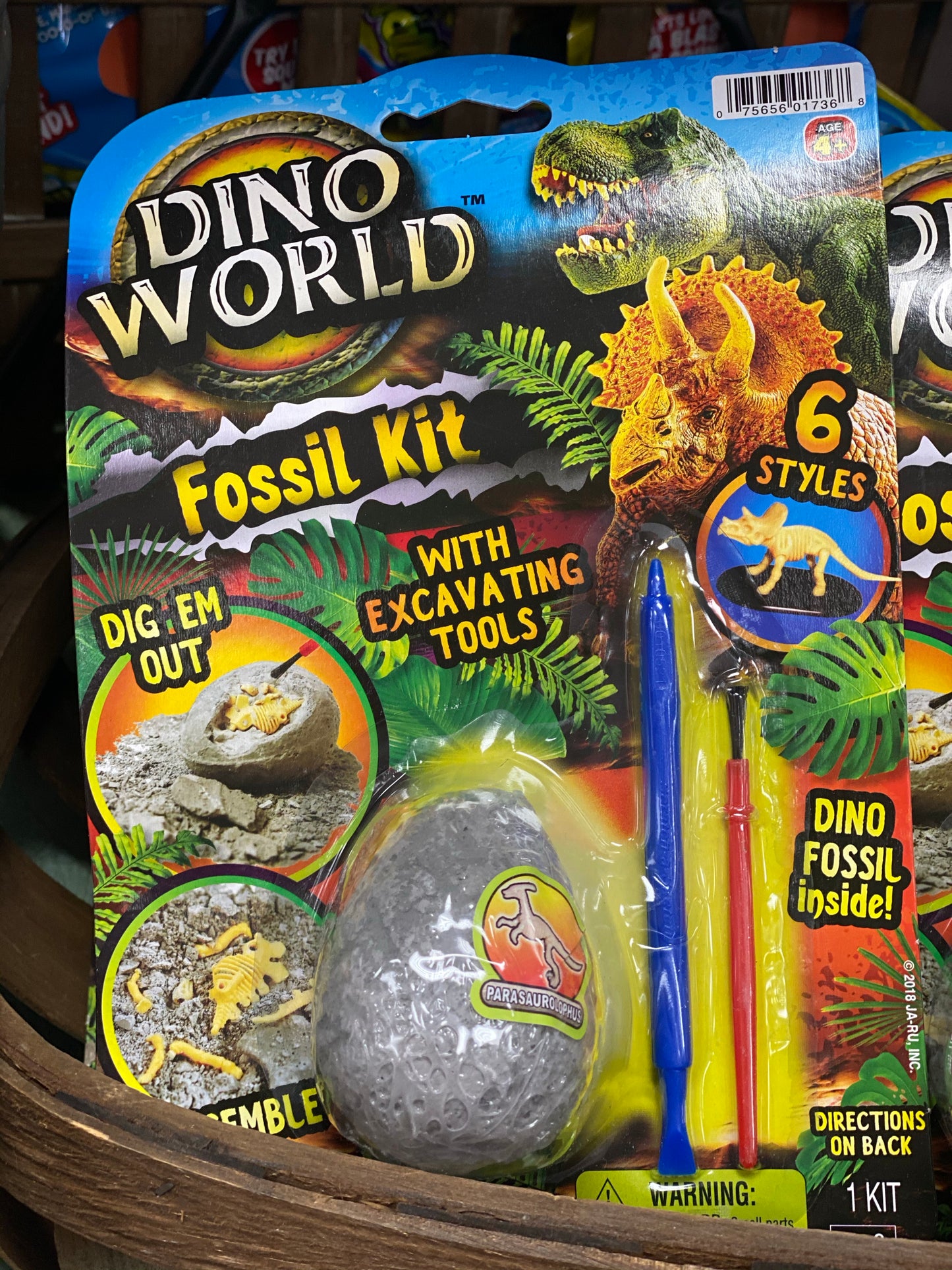 Dino World Fossil Kit