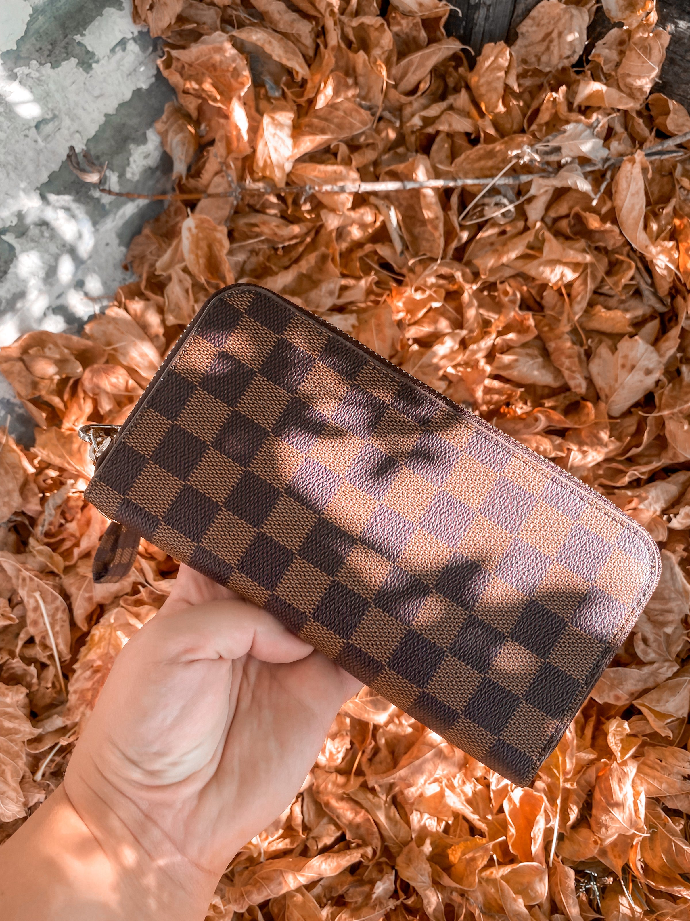 Checkered Wristlet Wallet – Sister Babyz